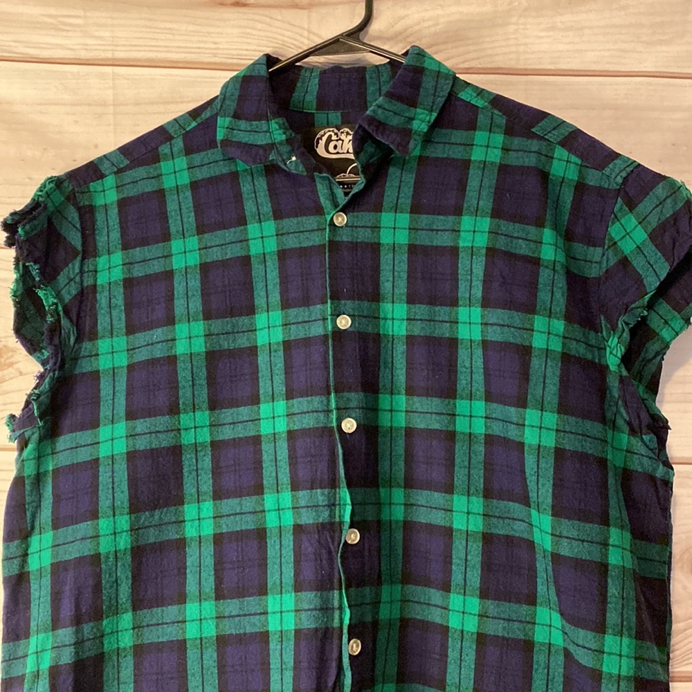 EUC Hocus Pocus Cutoff Sleeve Flannel - Picture 3 of 5